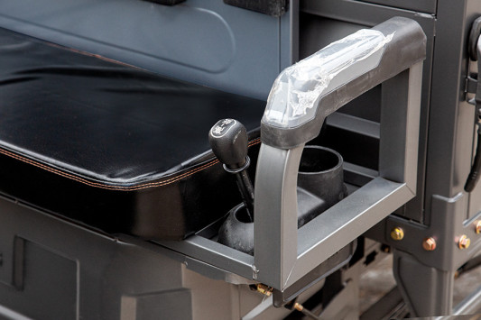 Грузовой электрический трицикл Rutrike D5 КАБИНА гидравлика 1700 60V1200W